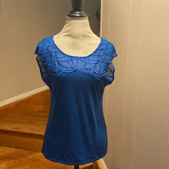 Ann Taylor Top - Large - Picture 1 of 8
